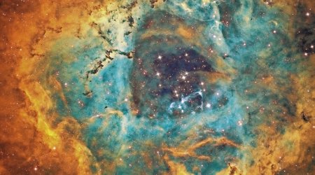 Astronomer takes jaw-dropping photos of galaxies from his garden - PHOTO