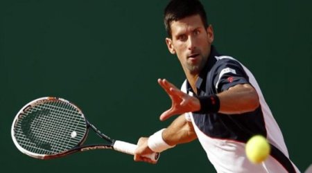 Djokovic joins Federer and Nadal in Monte Carlo quarters