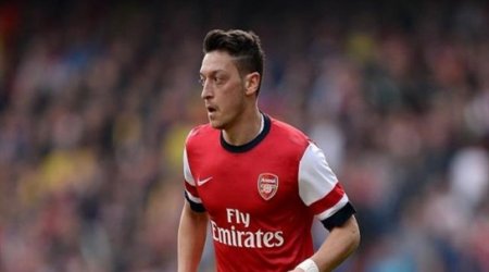 Wenger tips Ozil to win player of the year in 2015