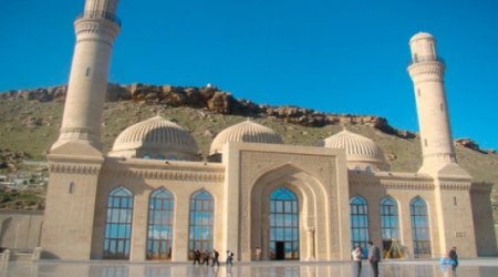 Azerbaijan strengthens control over religious organizations