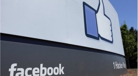 Facebook earnings surge on mobile advertising
