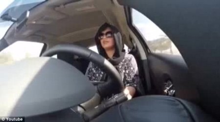 One brave woman's protest against Saudi Arabia female driving ban