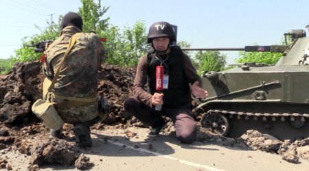 Hərbi jurnalistlərə xüsusi status veriləcək - Fotolar