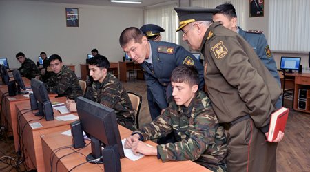 Qazaxıstanın nümayəndə heyəti C.Naxçıvanski adına Hərbi Liseydə olub - Fotolar