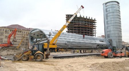 Paytaxtda geniş piyada keçidi tikilir - Fotolar