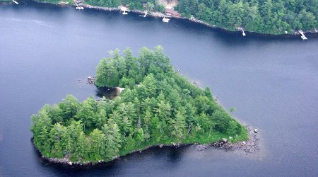 Heart-shaped island goes on the market for $1million