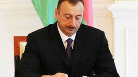 Ramiz Əzizbəyli Prezidentin fərdi təqaüdünə layiq görülüb