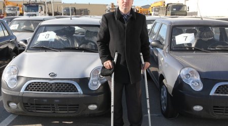 Nazirlik müharibə əlillərini sevindirdi - Fotolar