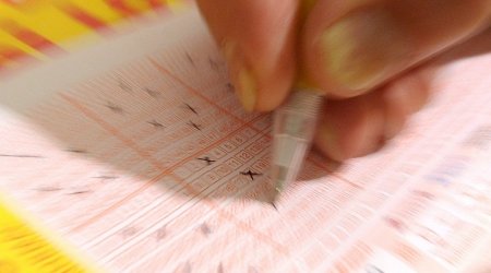 Naməlum şəxs lotereyada 1 milyon dollar uddu