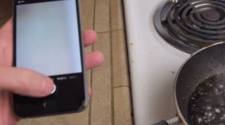 Don't Boil Your iPhone 6 in Coca-Cola!