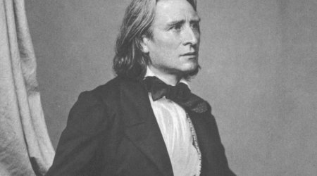 Qızı dostuyla eşq yaşayan dahi