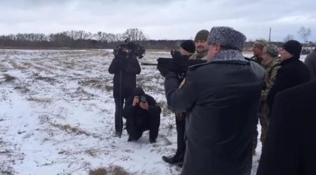 Видео стрельбы президента из автомата