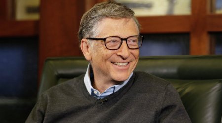 Билл Гейтс делает воду из нечистот