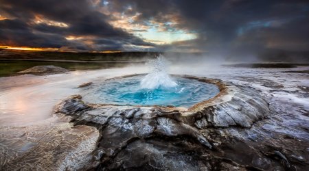 Beautiful hot springs and moment Icelandic geysers bubble