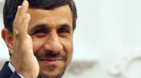 Əhmədinejat Türkiyədə