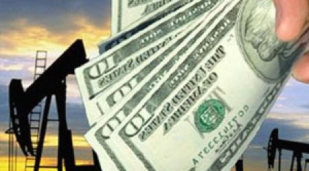 Azerbaijan puts brave face on slumping oil price