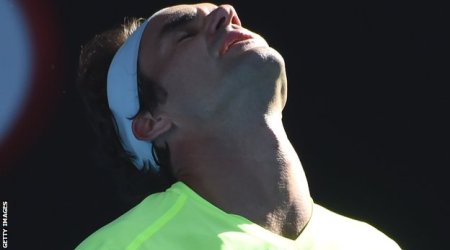 Roger Federer beaten at Australian Open by Andreas Seppi