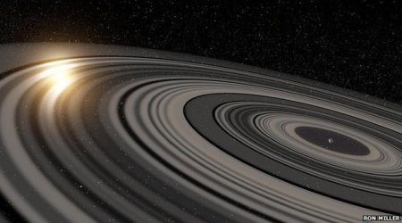 Distant exoplanet hosts giant ring system