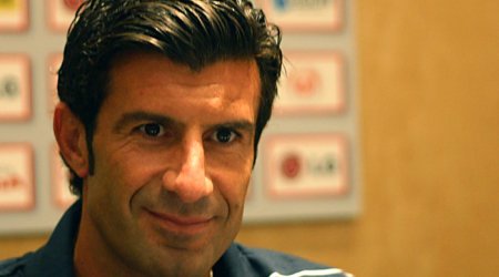 Sabiq futbolçu FİFA prezidentliyinə namizədliyini irəli sürdü