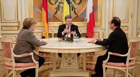 Merkel və Olland Kiyevdə nələri müzakirə etdi? - FOTO