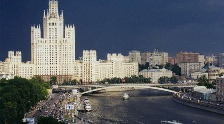 Moskva görüşü başladı: üç ölkə böhrandan çıxış yolu axtarır