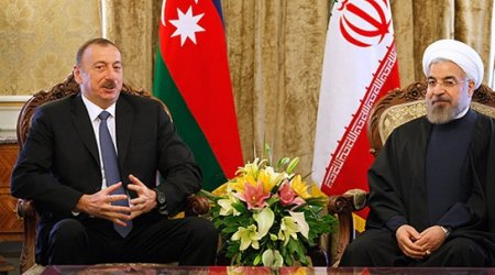 İlham Əliyev İran prezidentini təbrik etdi