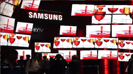 Samsung says its eavesdropping TV works like Siri