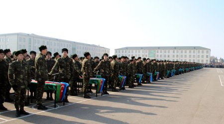 Azerbaijani soldiers take oath