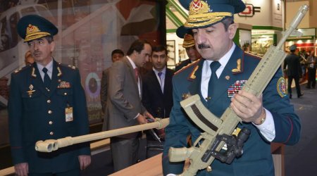 Azerbaijan represented at IDEX-2015