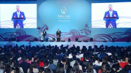 Baku 2015 volunteer uniform unveiled at Flamekeeper orientation event