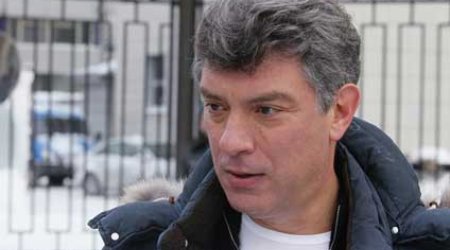 Boris Nemtsov öldürüldü