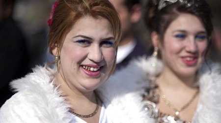Inside the Roma bride market