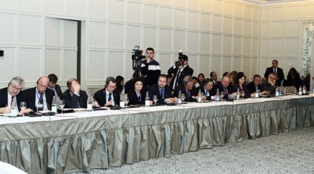 Мировые новостные агентства в Баку