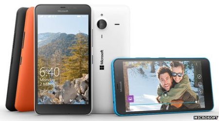 Sony and Microsoft focus on mid-range smartphones at MWC
