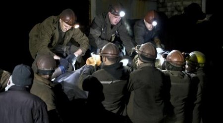 Poroşenko matəm elan etdi