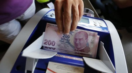 Turkish lira hits second record low against dollar in one day