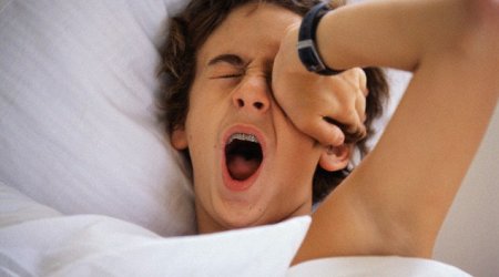 Losing even ONE hour of sleep can make you fat