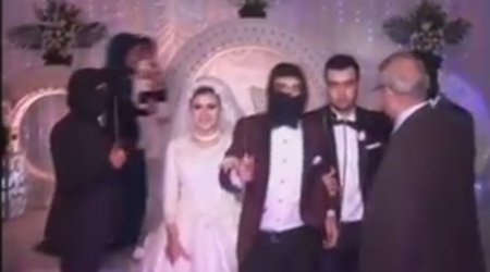 Пародия на боевиков ИГ на свадьбе