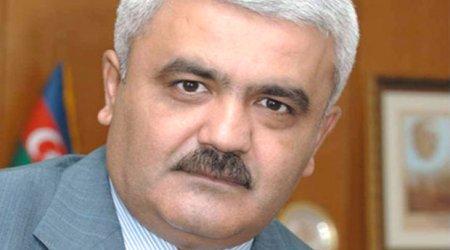 Rövnəq Abdullayev: Stadion çökməyib