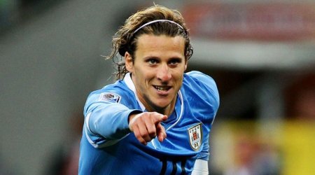 Dieqo Forlan yığmadan getdi