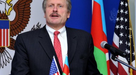 US ambassador meets Azerbaijan's interior minister
