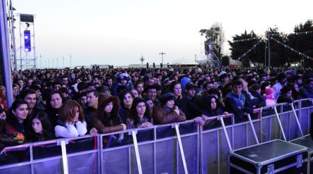 Удивительное 3D-представление в центре Баку