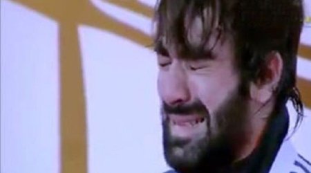 Наш чемпион не смог сдержать слез