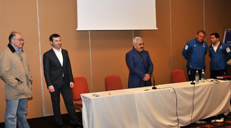 Rövnəq Abdullayevdən millimizə dəstək