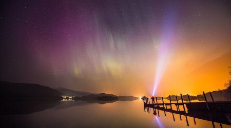 Sensational light shows wow crowds across the globe