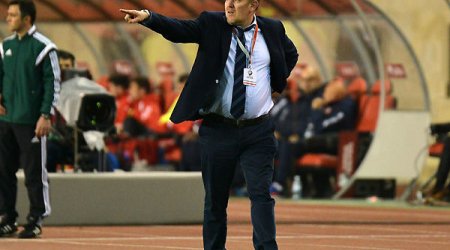 Поведение Просинечки у бровки