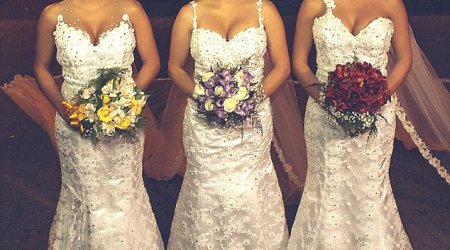 Identical triplets married on the same day at the same time