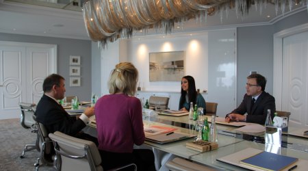 Leyla Əliyeva Beynəlxalq Dağadırmanma və Alpinizm Federasiyasının (UIAA) nümayəndələri ilə görüşüb