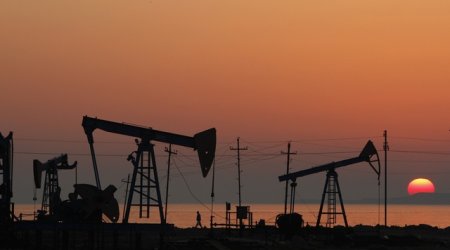 Can the world economy survive without fossil fuels?