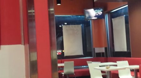 Эротическое видео в  KFC